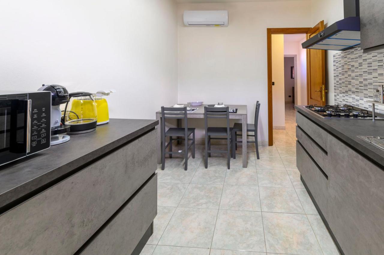 Via Figoli Apartment Ористано Экстерьер фото